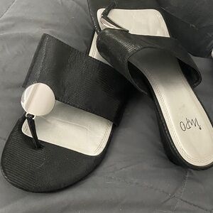 Impo Black Slide Sandals with Silver Accent women’s size 11M
